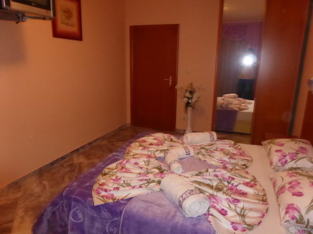 Apartments Mara بودفا الغرفة الصورة
